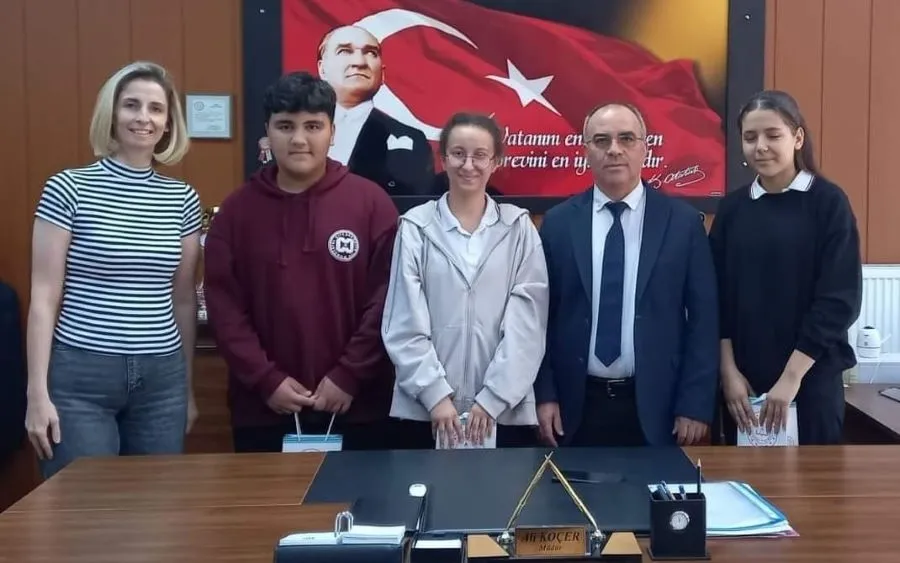 Proje Kalite Etiketi Osmaniye Adnan Oğuz Anadolu Lisesine